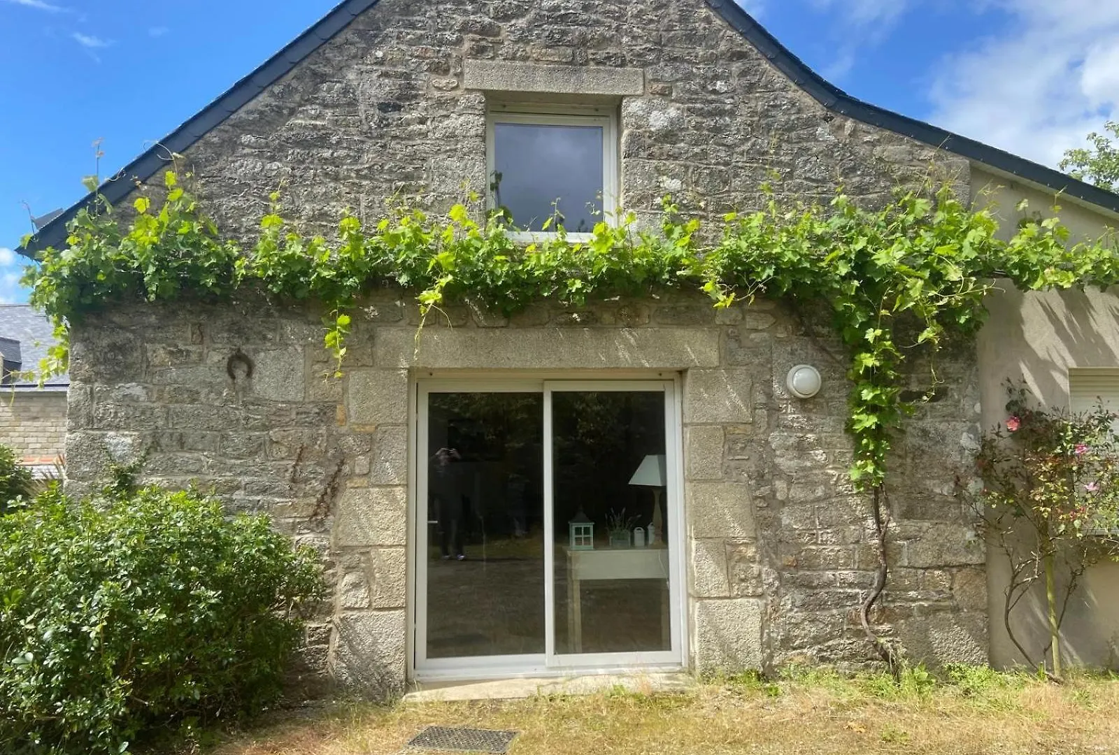 Holiday home La Petite Maison Dans La Prairie Plouay France